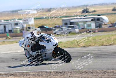 media/Oct-14-2023-TrackXperience (Sat) [[0517685739]]/Level 3/session 5 turn 12/